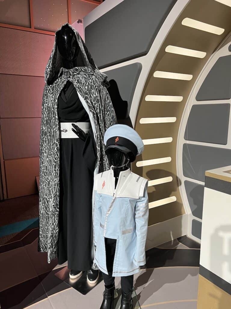 Galactic Starcruiser costumes